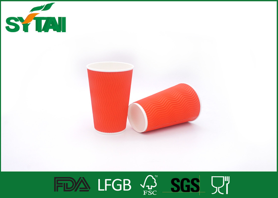 Κίνα Κόκκινα φλυτζάνια 4oz-22oz εγγράφου κυματισμών συνήθειας με τα καπάκια πλαστικού/εγγράφου, Eco φιλικό προμηθευτής